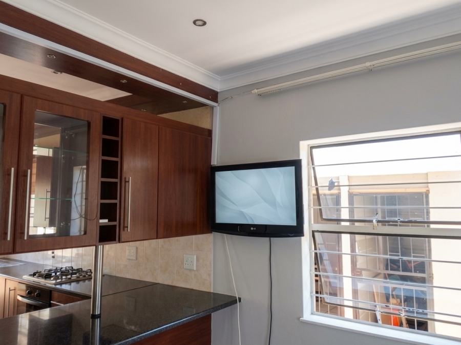To Let 3 Bedroom Property for Rent in Geelhoutpark North West